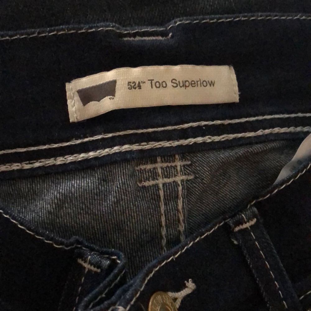 Boot Cut Levi Jeans